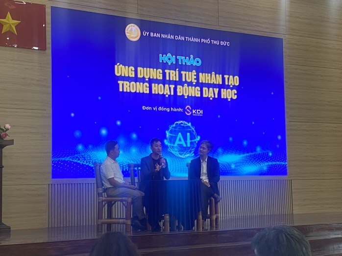 Học sinh trải nghiệm STEM: Học sinh trải nghiệm STEM: