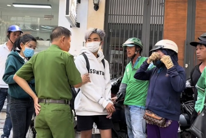 Khởi tố thanh niên lừa người mẹ tìm con 