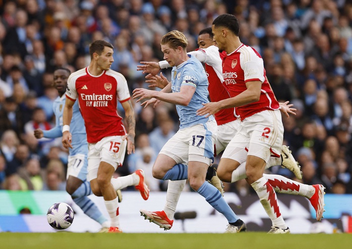Lịch thi đấu tháng 4 dày đặc, Man City có nguy cơ hụt hơi- Ảnh 1.