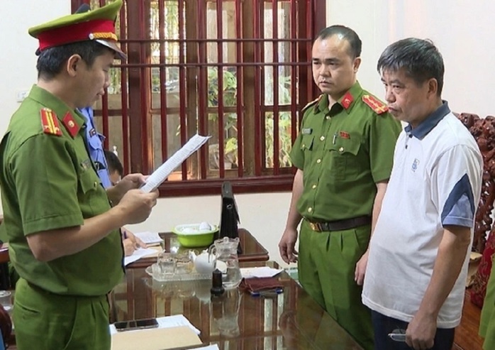 Một cựu chủ tịch huyện ở Thanh Hóa lĩnh 3 năm tù- Ảnh 2. Một cựu chủ tịch huyện ở Thanh Hóa lĩnh 3 năm tù- Ảnh 2.