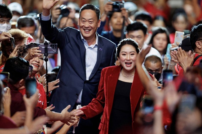 Gia tộc Shinawatra, chuyện bây giờ mới kể (*): Ẩn số chính trường- Ảnh 3. Gia tộc Shinawatra, chuyện bây giờ mới kể (*): Ẩn số chính trường- Ảnh 3.