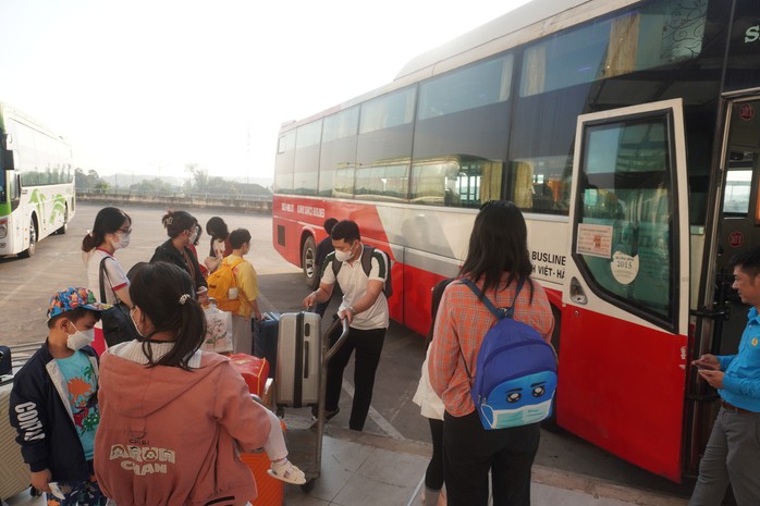 Nhà xe “lách”, Bến xe Miền Đông mới tiếp tục kiến nghị “chặn”- Ảnh 1.