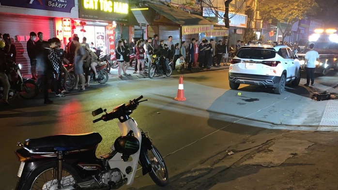 Nữ tài xế vi phạm nồng độ cồn, tự nhận là cháu lãnh đạo Bộ Công an- Ảnh 1. Nữ tài xế vi phạm nồng độ cồn, tự nhận là cháu lãnh đạo Bộ Công an- Ảnh 1.