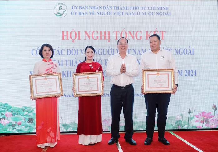 Kết nối kiều bào để có nguồn lực vững mạnh- Ảnh 1. Kết nối kiều bào để có nguồn lực vững mạnh- Ảnh 1.