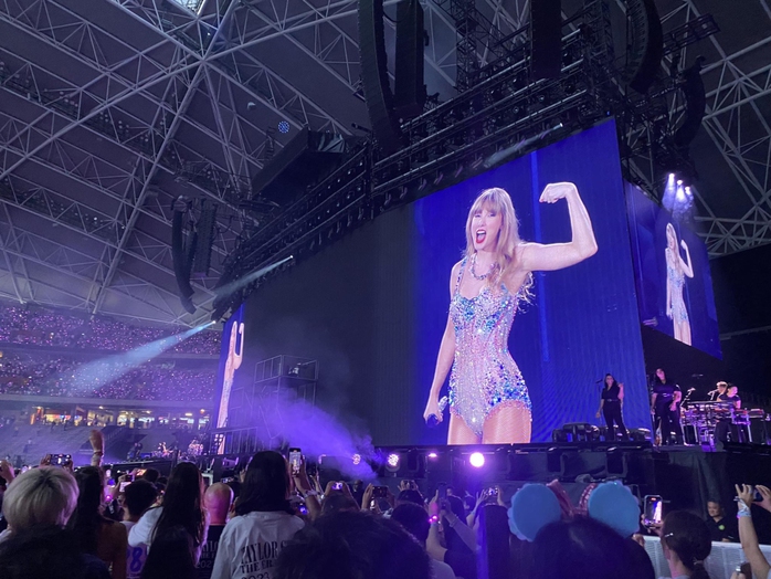Thương vụ Taylor Swift, Singapore tài trợ vài triệu nhưng thu lại hơn 0,5 tỉ USD- Ảnh 3. Thương vụ Taylor Swift, Singapore tài trợ vài triệu nhưng thu lại hơn 0,5 tỉ USD- Ảnh 3.