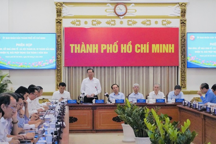 Chủ tịch UBND TP HCM: Xử lý nghiêm nhà thầu yếu kém- Ảnh 2. Chủ tịch UBND TP HCM: Xử lý nghiêm nhà thầu yếu kém- Ảnh 2.