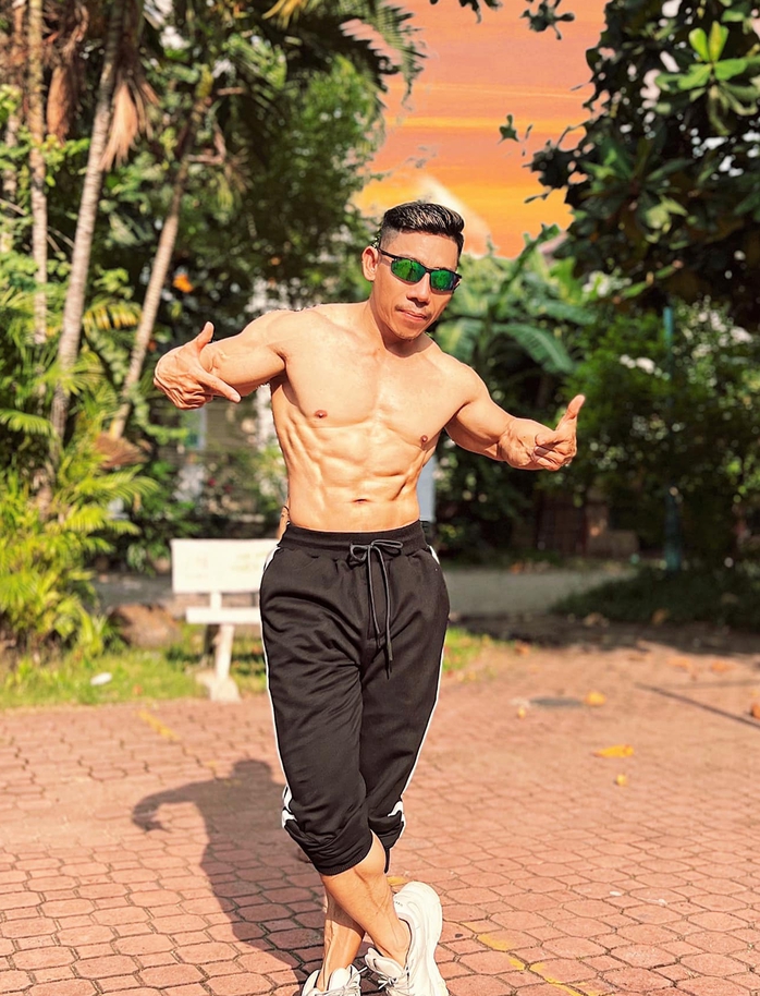 Lực sĩ Phạm Văn Mách tham dự giải half-marathon 