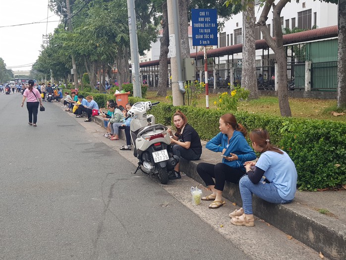 Bữa sáng “siêu tiết kiệm” của công nhân thời bão giá- Ảnh 4. Bữa sáng “siêu tiết kiệm” của công nhân thời bão giá- Ảnh 4.