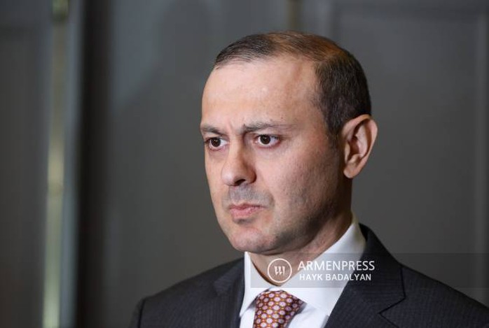 Armenia yêu cầu binh sĩ Nga rời sân bay Zvartnots, Điện Kremlin lên tiếng- Ảnh 1. Armenia yêu cầu binh sĩ Nga rời sân bay Zvartnots, Điện Kremlin lên tiếng- Ảnh 1.