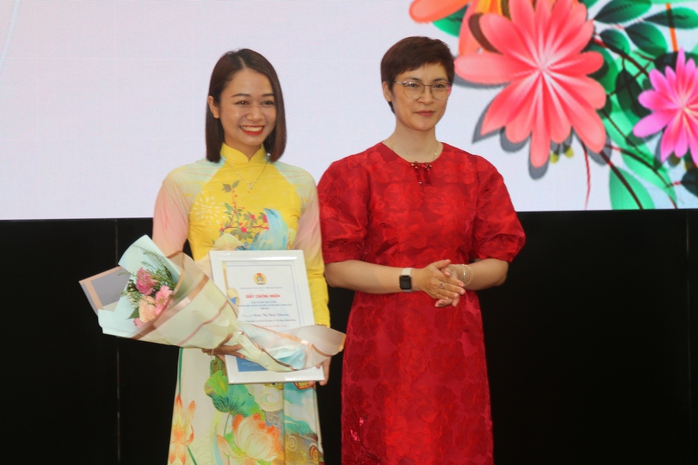 Trao giải cuộc thi nữ đoàn viên, người lao động duyên dáng, thanh lịch- Ảnh 3. Trao giải cuộc thi nữ đoàn viên, người lao động duyên dáng, thanh lịch- Ảnh 3.