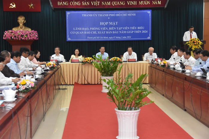 Phó Bí thư Thường trực Thành ủy TP HCM: Không để báo chí tụt hậu so với các nền tảng mạng xã hội- Ảnh 1. Phó Bí thư Thường trực Thành ủy TP HCM: Không để báo chí tụt hậu so với các nền tảng mạng xã hội- Ảnh 1.