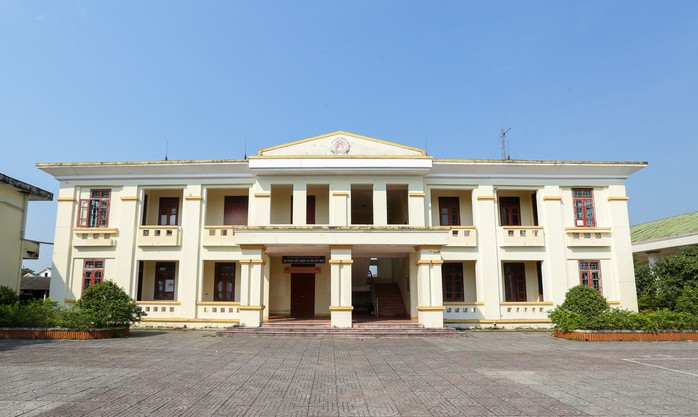 Hình ảnh xót xa tại các trụ sở, trường học tiền tỉ bị bỏ hoang ở Hà Tĩnh- Ảnh 3.