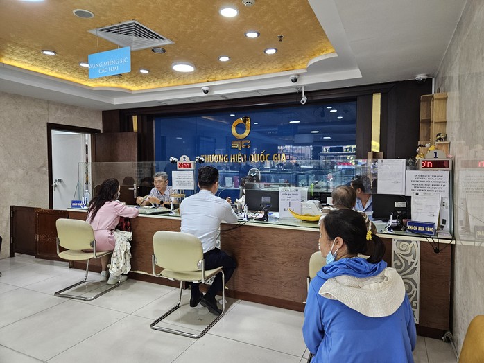 Công ty Vàng bạc Đá quý Sài Gòn có quyền tổng giám đốc- Ảnh 2. Công ty Vàng bạc Đá quý Sài Gòn có quyền tổng giám đốc- Ảnh 2.