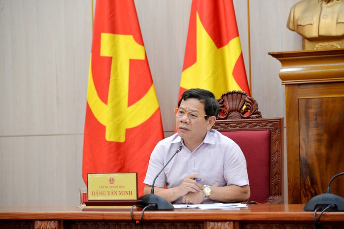Bãi nhiệm chức vụ Chủ tịch UBND tỉnh Quảng Ngãi đối với ông Đặng Văn Minh- Ảnh 2. Bãi nhiệm chức vụ Chủ tịch UBND tỉnh Quảng Ngãi đối với ông Đặng Văn Minh- Ảnh 2.
