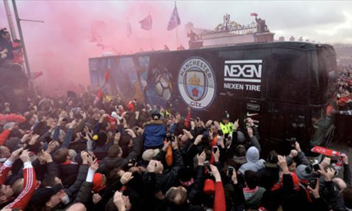 Cảnh sát Merseyside tăng cường phong tỏa trước trận Cảnh sát Merseyside tăng cường phong tỏa trước trận