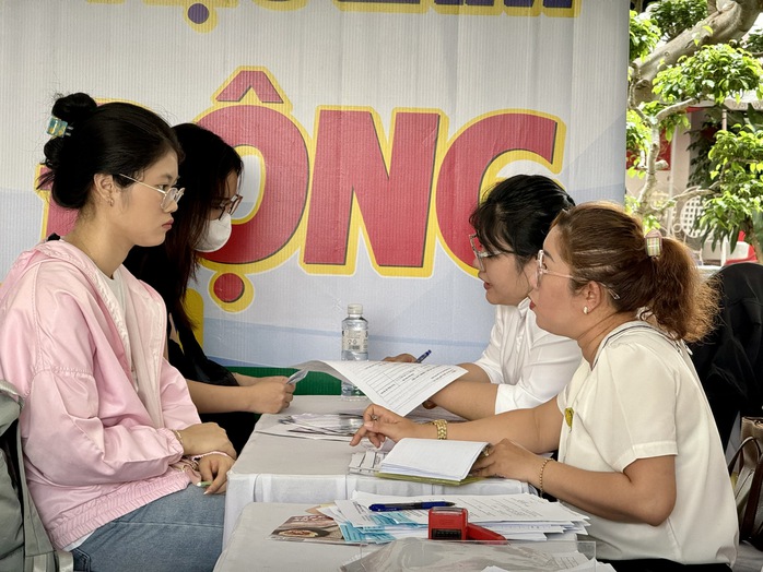 10.000 việc làm kết nối cung cầu lao động- Ảnh 4. 10.000 việc làm kết nối cung cầu lao động- Ảnh 4.