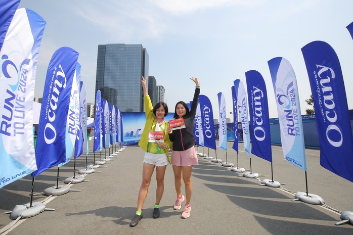 Gần 7.000 VĐV tham dự giải bán marathon Run to Live 2024- Ảnh 4. Gần 7.000 VĐV tham dự giải bán marathon Run to Live 2024- Ảnh 4.
