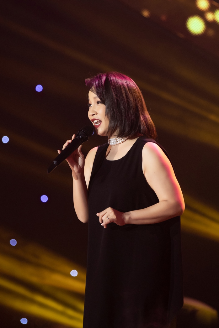Khi Mỹ Linh hát bolero
- Ảnh 2. Khi Mỹ Linh hát bolero
- Ảnh 2.
