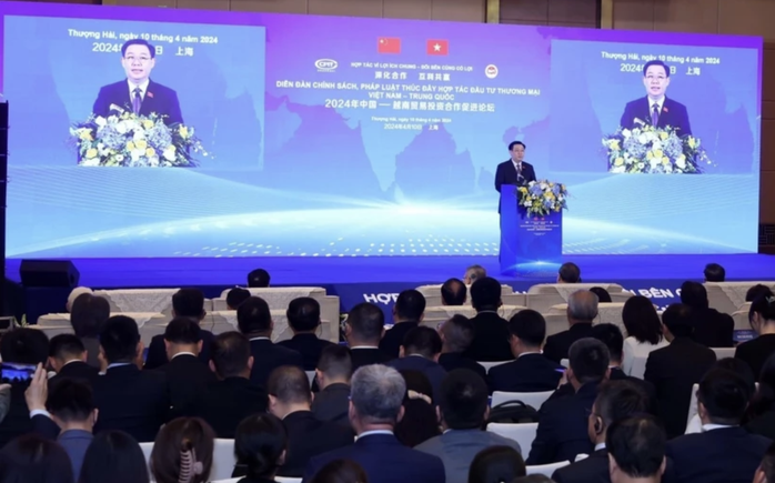 Chủ tịch Quốc hội dự Diễn đàn thúc đẩy hợp tác đầu tư Việt Nam-Trung Quốc- Ảnh 3. Chủ tịch Quốc hội dự Diễn đàn thúc đẩy hợp tác đầu tư Việt Nam-Trung Quốc- Ảnh 3.