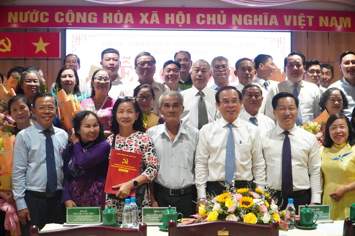 Bí thư TP HCM Nguyễn Văn Nên dự lễ công bố khu phố mới tại TP Thủ Đức- Ảnh 4. Bí thư TP HCM Nguyễn Văn Nên dự lễ công bố khu phố mới tại TP Thủ Đức- Ảnh 4.