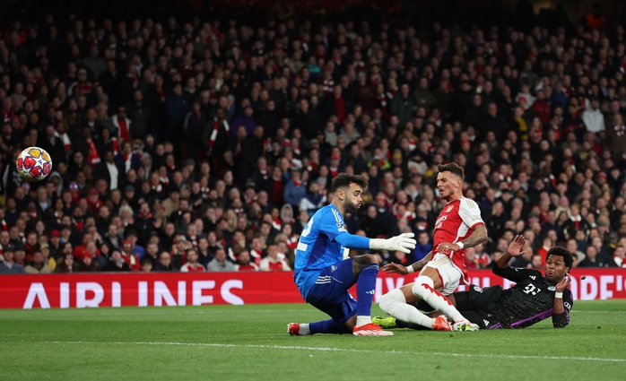 Arsenal - Bayern Munich: Rượt đuổi tỉ số, nhân tố bí ẩn- Ảnh 5. Arsenal - Bayern Munich: Rượt đuổi tỉ số, nhân tố bí ẩn- Ảnh 5.