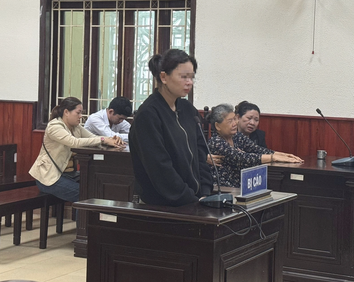 Ghen tuông, người phụ nữ ra chợ mua 2 con dao về đâm chết chồng cũ- Ảnh 1. Ghen tuông, người phụ nữ ra chợ mua 2 con dao về đâm chết chồng cũ- Ảnh 1.
