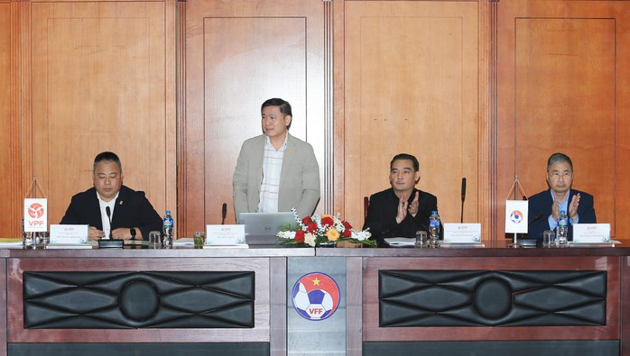 V-League 2024-2025 sẽ ít bị ngắt quãng- Ảnh 2. V-League 2024-2025 sẽ ít bị ngắt quãng- Ảnh 2.
