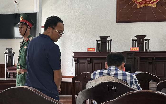 Cựu thiếu tá tông chết nữ sinh ở Ninh Thuận nhận y án 14 tháng tù- Ảnh 1. Cựu thiếu tá tông chết nữ sinh ở Ninh Thuận nhận y án 14 tháng tù- Ảnh 1.