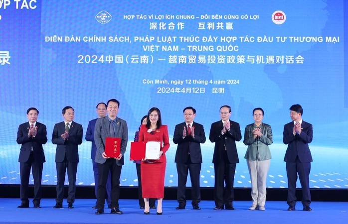 Tăng cường hợp tác giữa các địa phương Việt Nam - Trung Quốc- Ảnh 1. Tăng cường hợp tác giữa các địa phương Việt Nam - Trung Quốc- Ảnh 1.