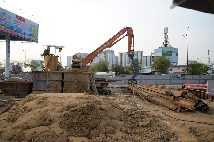 Tạm đóng ngã ba Đồng Văn Cống – Mai Chí Thọ để đẩy tiến độ nút giao An Phú?- Ảnh 4. Tạm đóng ngã ba Đồng Văn Cống – Mai Chí Thọ để đẩy tiến độ nút giao An Phú?- Ảnh 4.