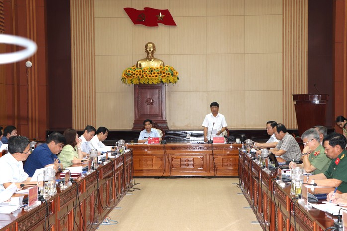 Bí thư Quảng Nam: Đừng để ra khỏi cuộc họp thì đâu lại vào đó- Ảnh 1.