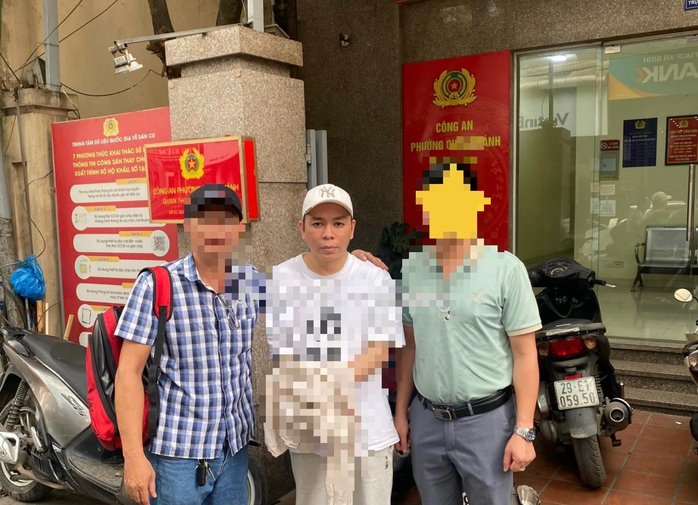 Công an Bình Dương và Hà Nội phối hợp bắt 1 giám đốc bị truy nã đặc biệt- Ảnh 1. Công an Bình Dương và Hà Nội phối hợp bắt 1 giám đốc bị truy nã đặc biệt- Ảnh 1.