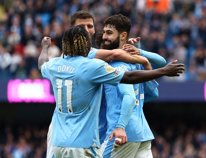 Man City chiếm ngôi đầu, Man United bị hất văng Top 6- Ảnh 6. Man City chiếm ngôi đầu, Man United bị hất văng Top 6- Ảnh 6.