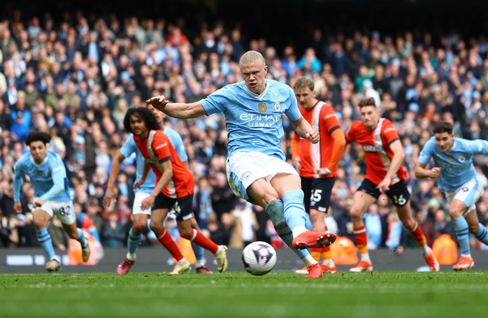 Man City chiếm ngôi đầu, Man United bị hất văng Top 6- Ảnh 5. Man City chiếm ngôi đầu, Man United bị hất văng Top 6- Ảnh 5.