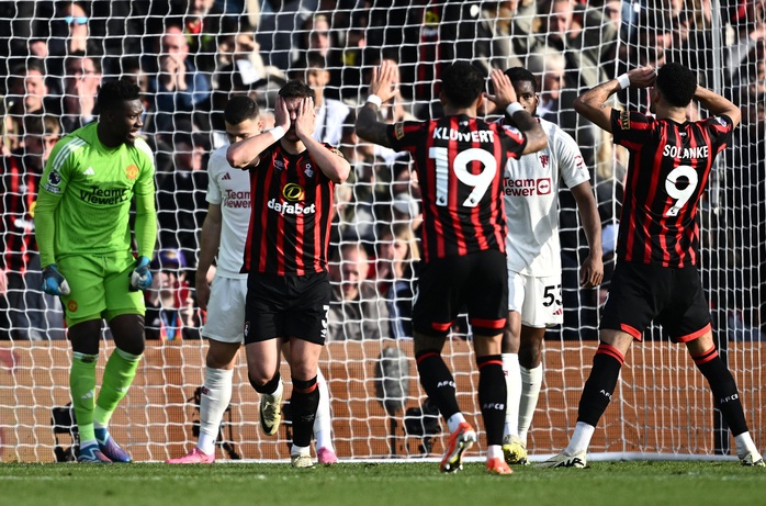 Man City chiếm ngôi đầu, Man United bị hất văng Top 6- Ảnh 7. Man City chiếm ngôi đầu, Man United bị hất văng Top 6- Ảnh 7.