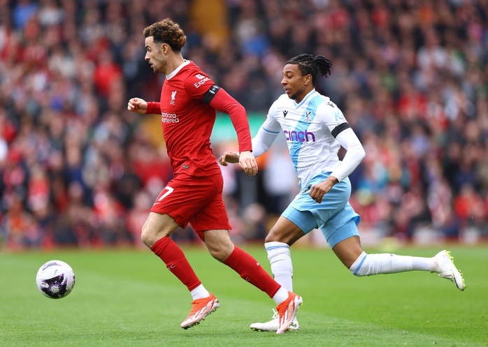 Thua Crystal Palace, Liverpool gặp bất lợi lớn khi đua vô địch Anh- Ảnh 5. Thua Crystal Palace, Liverpool gặp bất lợi lớn khi đua vô địch Anh- Ảnh 5.