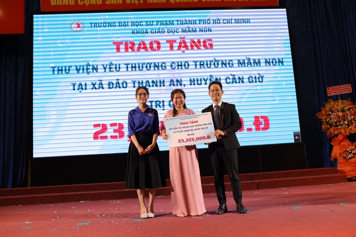 25 năm đào tạo hơn 30.000 cử nhân giáo dục mầm non- Ảnh 4. 25 năm đào tạo hơn 30.000 cử nhân giáo dục mầm non- Ảnh 4.