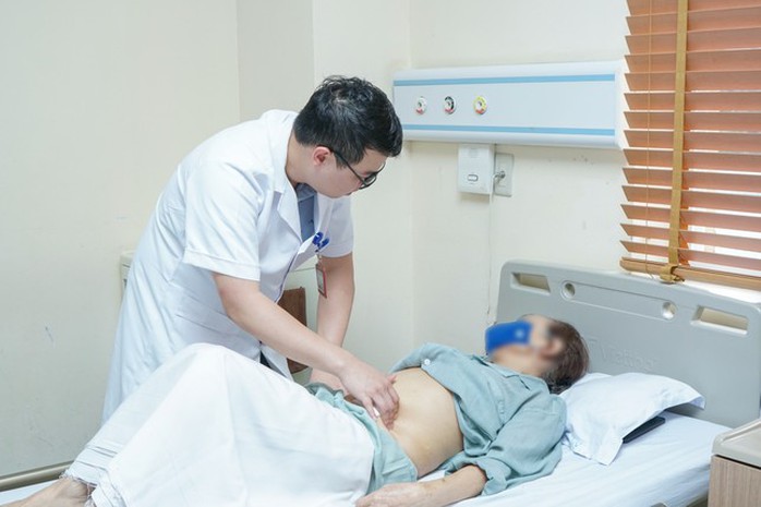 Người phụ nữ có 2 bàng quang- Ảnh 1. Người phụ nữ có 2 bàng quang- Ảnh 1.