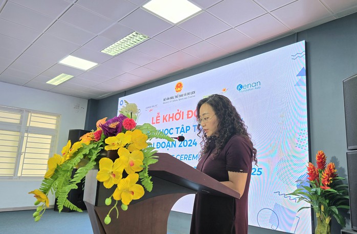 Gần 900 sinh viên ngành du lịch thụ hưởng chương trình “Học tập trọn đời”- Ảnh 2. Gần 900 sinh viên ngành du lịch thụ hưởng chương trình “Học tập trọn đời”- Ảnh 2.