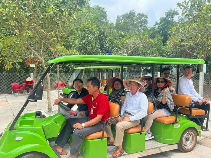 Thảm xanh đẹp “hút hồn” tại Khu bảo tồn sinh thái Đồng Tháp Mười- Ảnh 3. Thảm xanh đẹp “hút hồn” tại Khu bảo tồn sinh thái Đồng Tháp Mười- Ảnh 3.