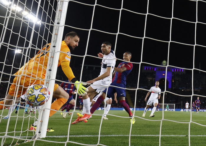 Địa chấn xứ Catalan, PSG ngược dòng loại Barcelona ở tứ kết Champions League- Ảnh 3. Địa chấn xứ Catalan, PSG ngược dòng loại Barcelona ở tứ kết Champions League- Ảnh 3.