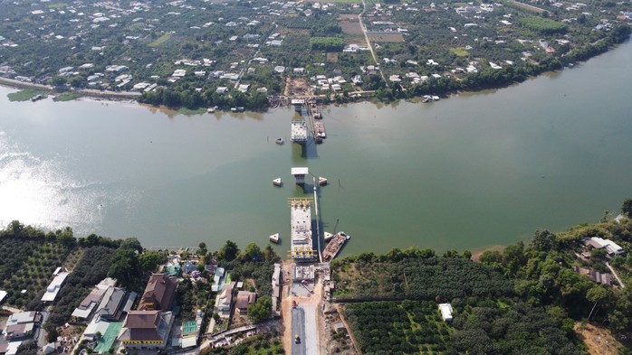Dự án mở rộng Quốc lộ 13, cầu Bạch Đằng 2... phải hoàn thành trong năm 2024- Ảnh 5. Dự án mở rộng Quốc lộ 13, cầu Bạch Đằng 2... phải hoàn thành trong năm 2024- Ảnh 5.