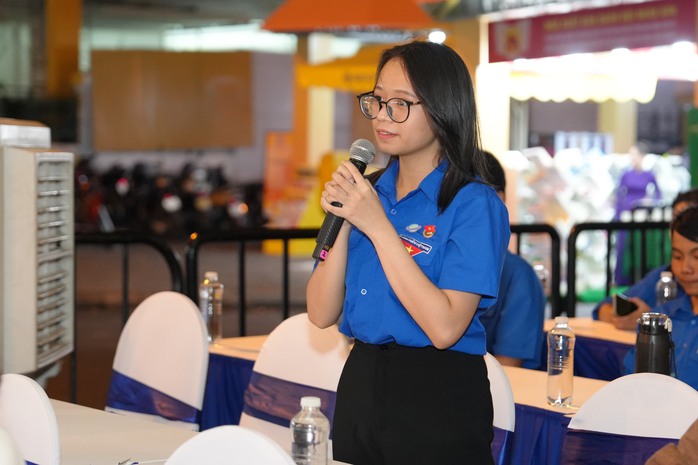 Bạn trẻ được "chữa lành cùng sách" - Ảnh 5.