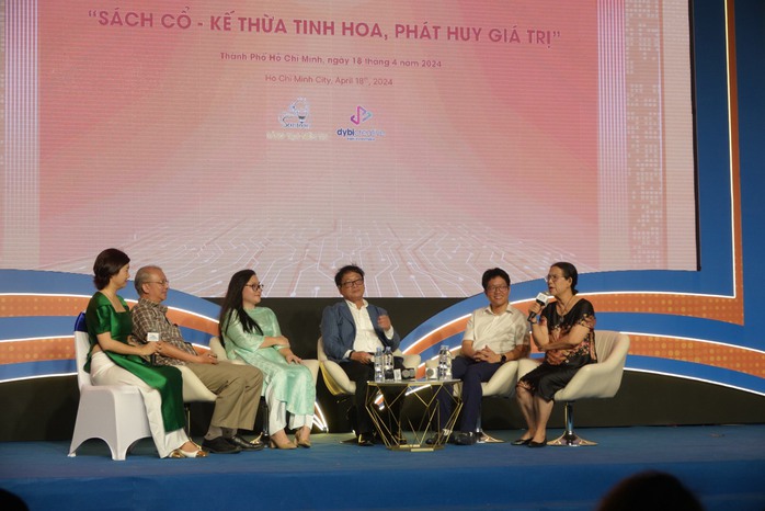 Giá trị tinh hoa của tư liệu cổ- Ảnh 1. Giá trị tinh hoa của tư liệu cổ- Ảnh 1.