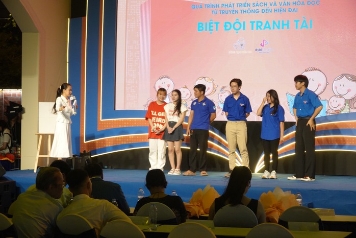 Giá trị tinh hoa của tư liệu cổ- Ảnh 5. Giá trị tinh hoa của tư liệu cổ- Ảnh 5.
