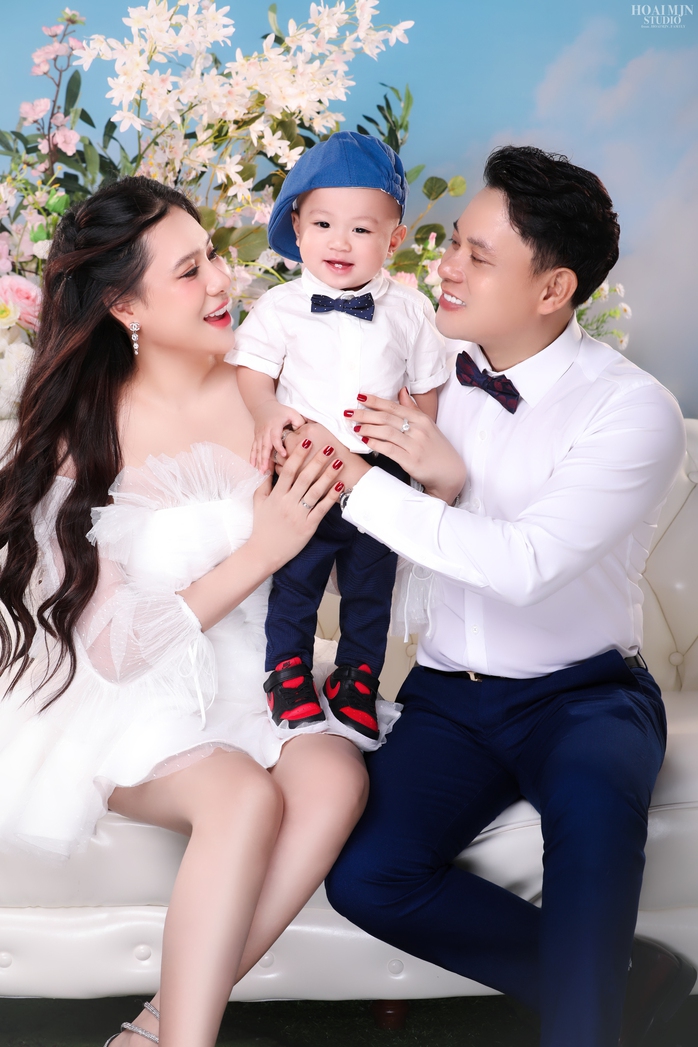 Hồ Bích Trâm công bố "săn rồng" thành công!- Ảnh 3. Hồ Bích Trâm công bố "săn rồng" thành công!- Ảnh 3.