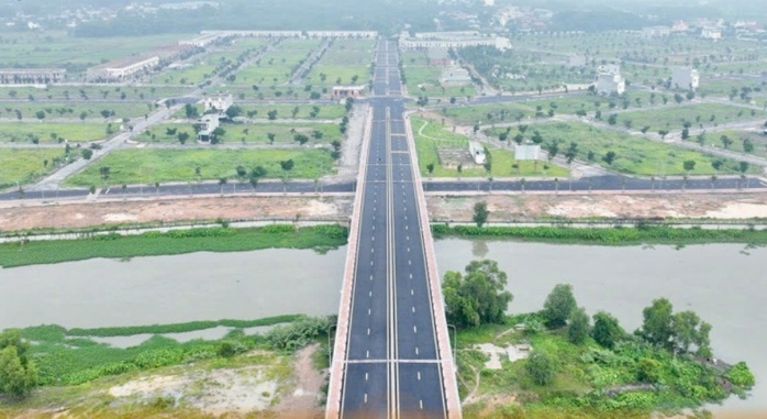 Sắp thông xe Cầu Đò bắc qua sông Thị Tính- Ảnh 1. Sắp thông xe Cầu Đò bắc qua sông Thị Tính- Ảnh 1.
