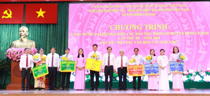 Cụ thể hóa đường lối, chính sách trong phát huy bản sắc văn hóa các dân tộc thiểu số- Ảnh 4. Cụ thể hóa đường lối, chính sách trong phát huy bản sắc văn hóa các dân tộc thiểu số- Ảnh 4.
