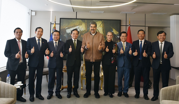 Tổng thống Venezuela chủ trì hội đàm với Phó Thủ tướng Trần Lưu Quang- Ảnh 2.