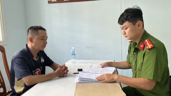 Bị lừa sau khi mua 3.550 thùng bia từ bạn hàng- Ảnh 1. Bị lừa sau khi mua 3.550 thùng bia từ bạn hàng- Ảnh 1.